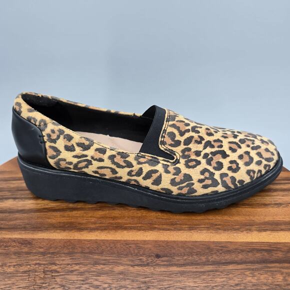 Clarks Shoes Womens 9.5 M Leopard Print Sharon Slip On Platform Comfort Loafers - Picture 1 of 7